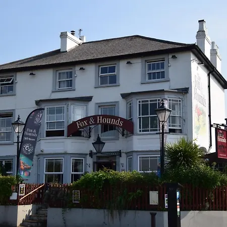 Fox & Hounds Pub Hotel